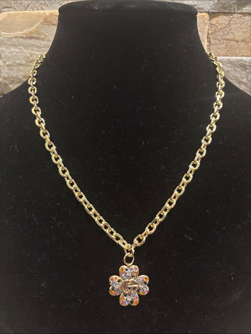 Gold-Tone GG Clover Pendant Necklace with Multicolor Crystals